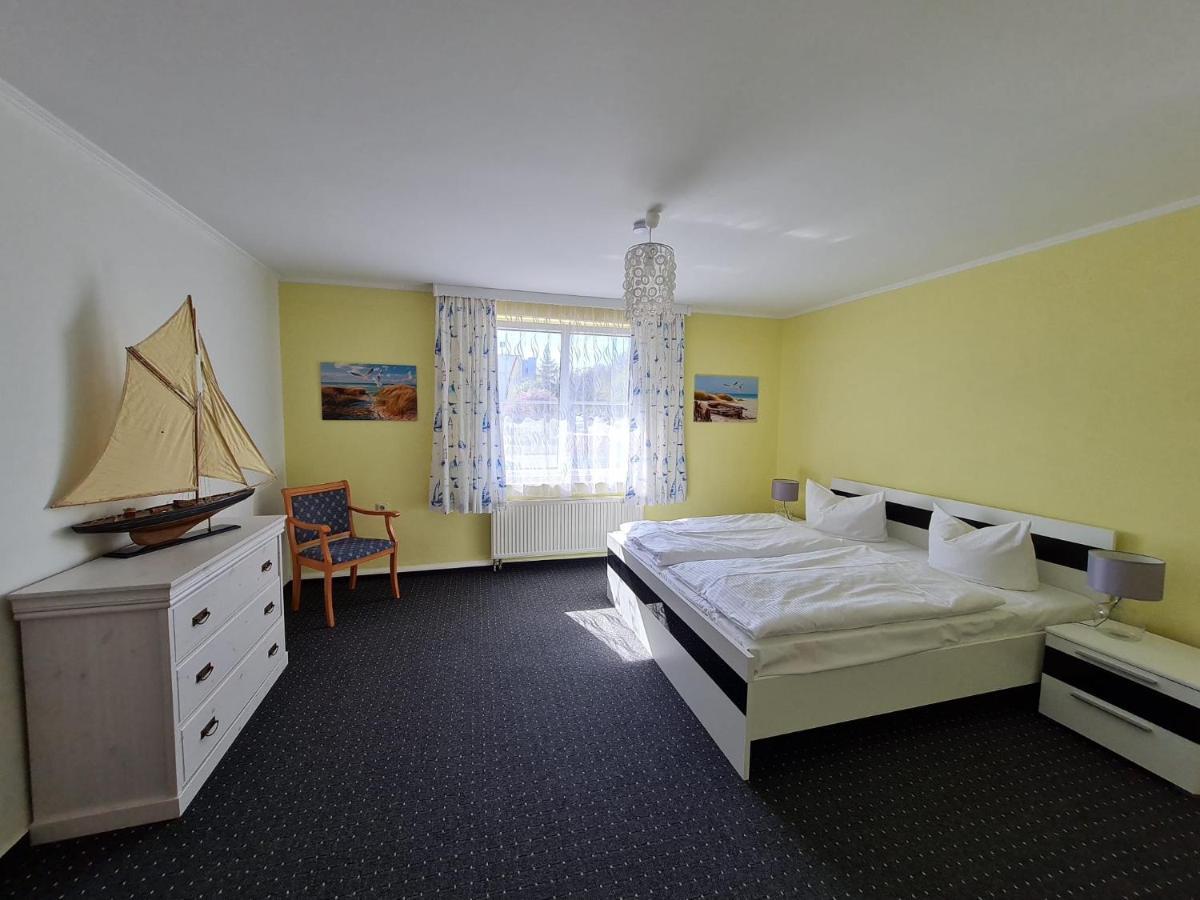 Pension Bergen Bergen Auf Rugen Exterior photo