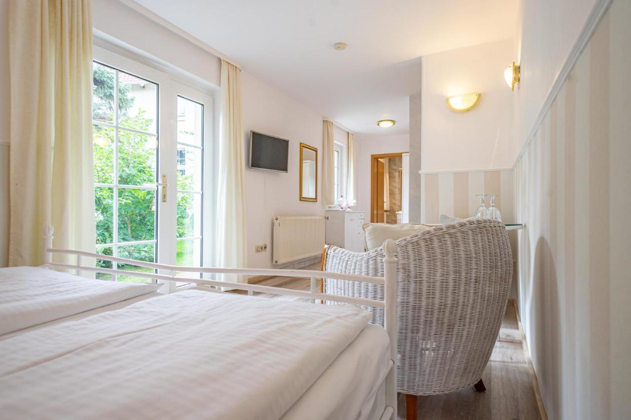 Pension Bergen Bergen Auf Rugen Exterior photo